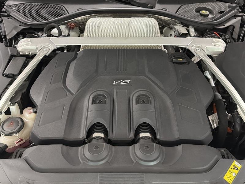 2025 Bentley Continental GTC Black Edition-17