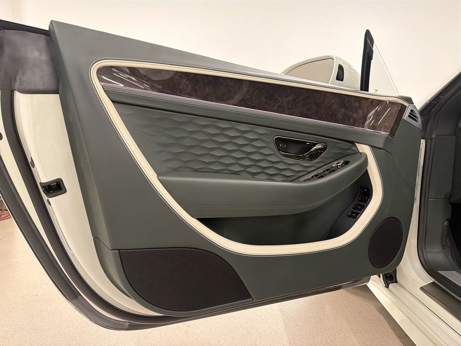 2025 Bentley Continental GTC Speed-14