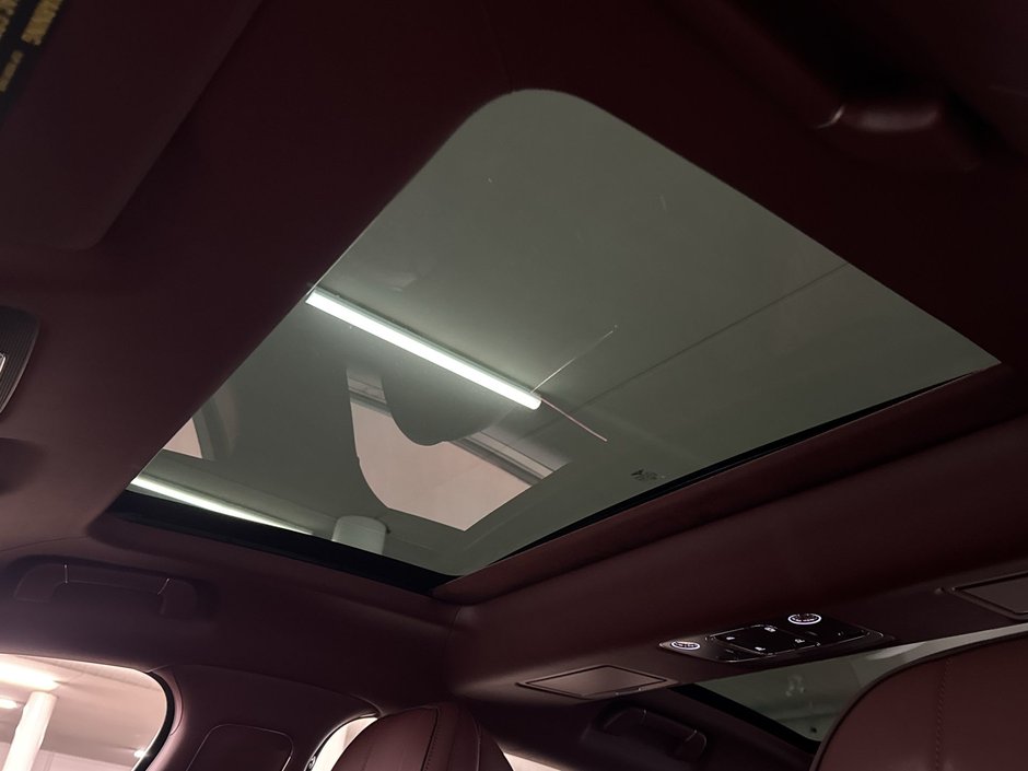 2022 Bentley Flying Spur Hybrid-21