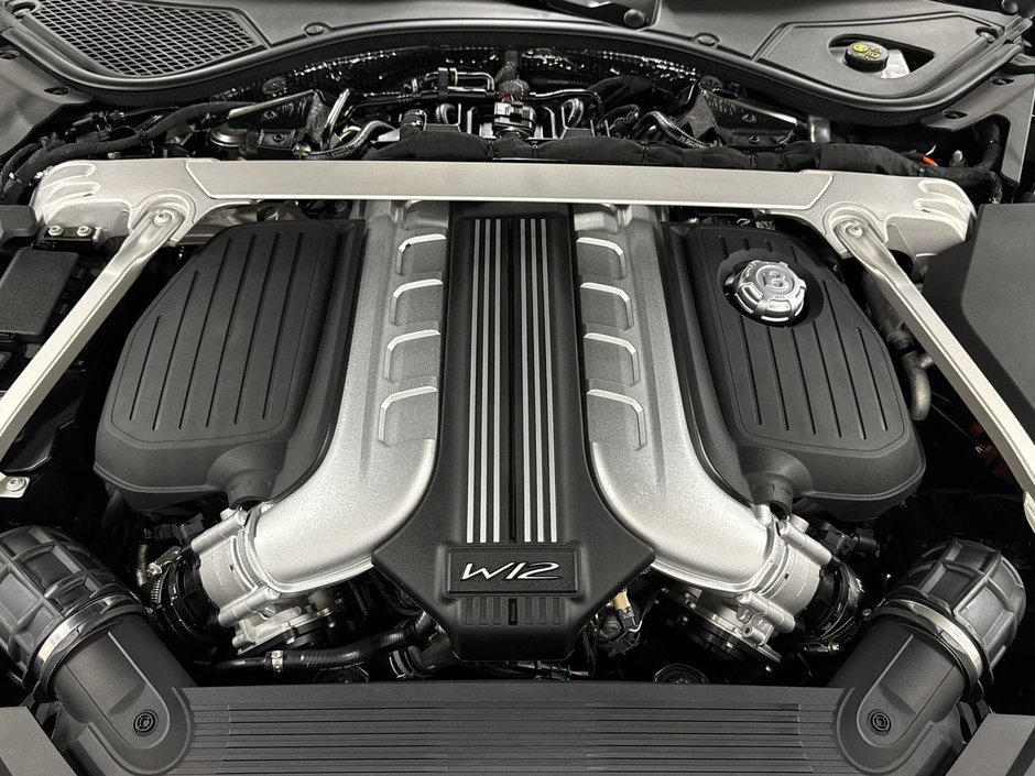 Bentley Flying Spur Speed 2024-23