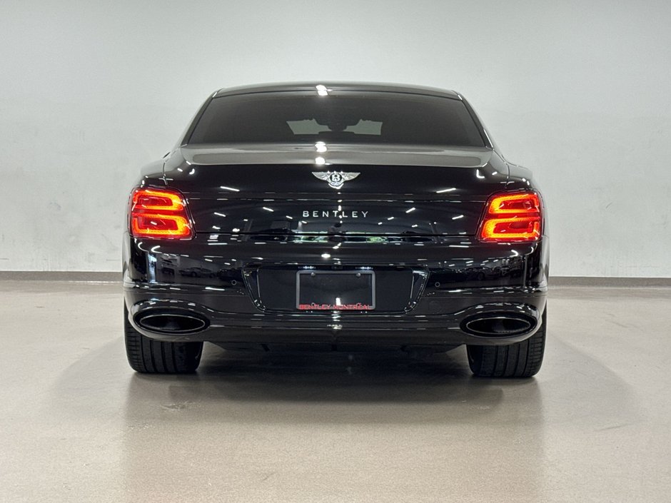 Bentley Flying Spur Speed 2024-6