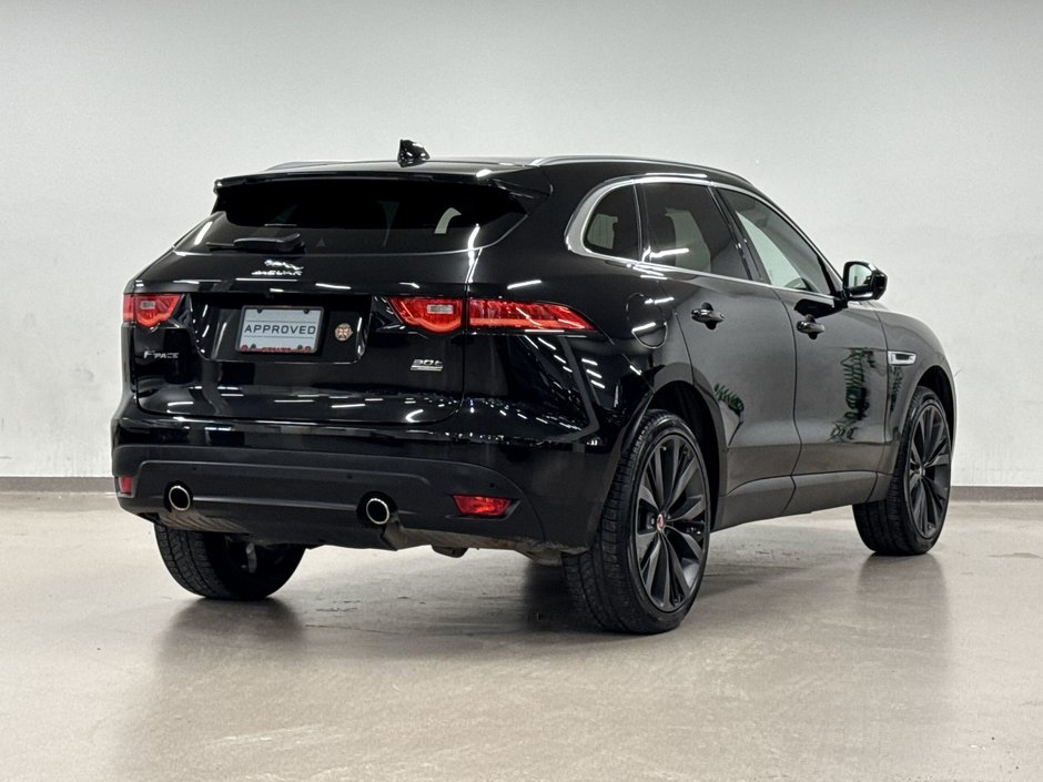 Jaguar F-PACE 30t AWD Portfolio 2019-7