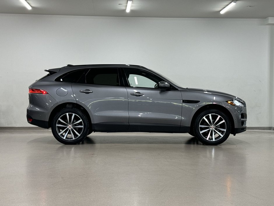 Jaguar F-PACE 25t AWD Prestige 2020-8