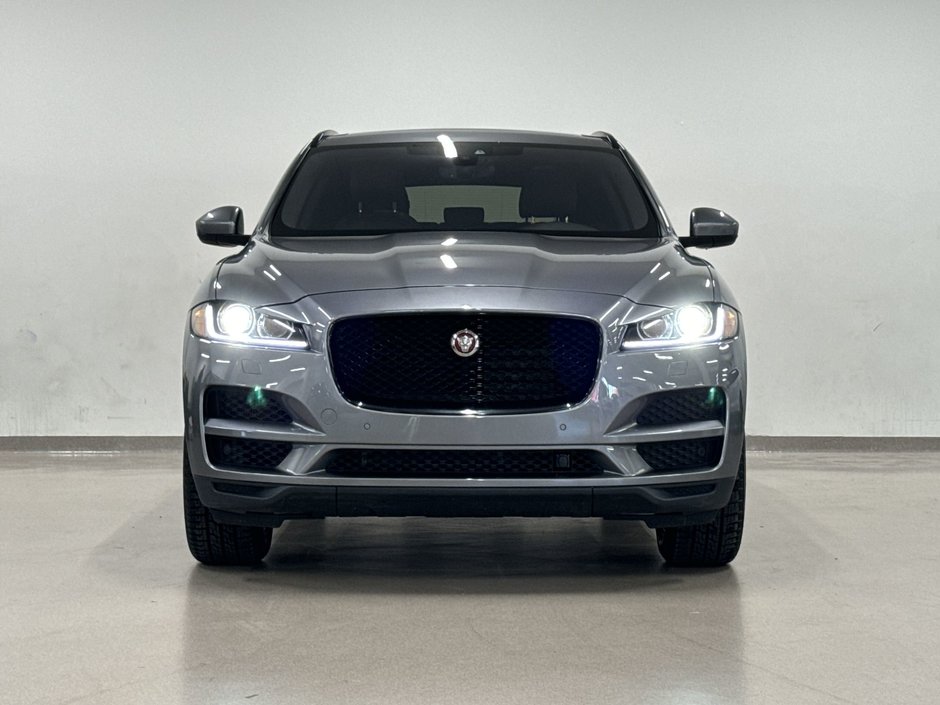 Jaguar F-PACE 25t AWD Prestige 2020-9