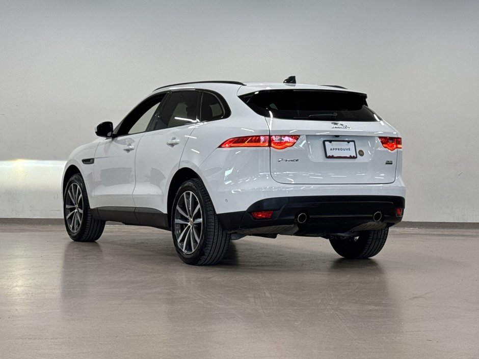 Jaguar F-PACE 30t AWD Prestige 2020-5