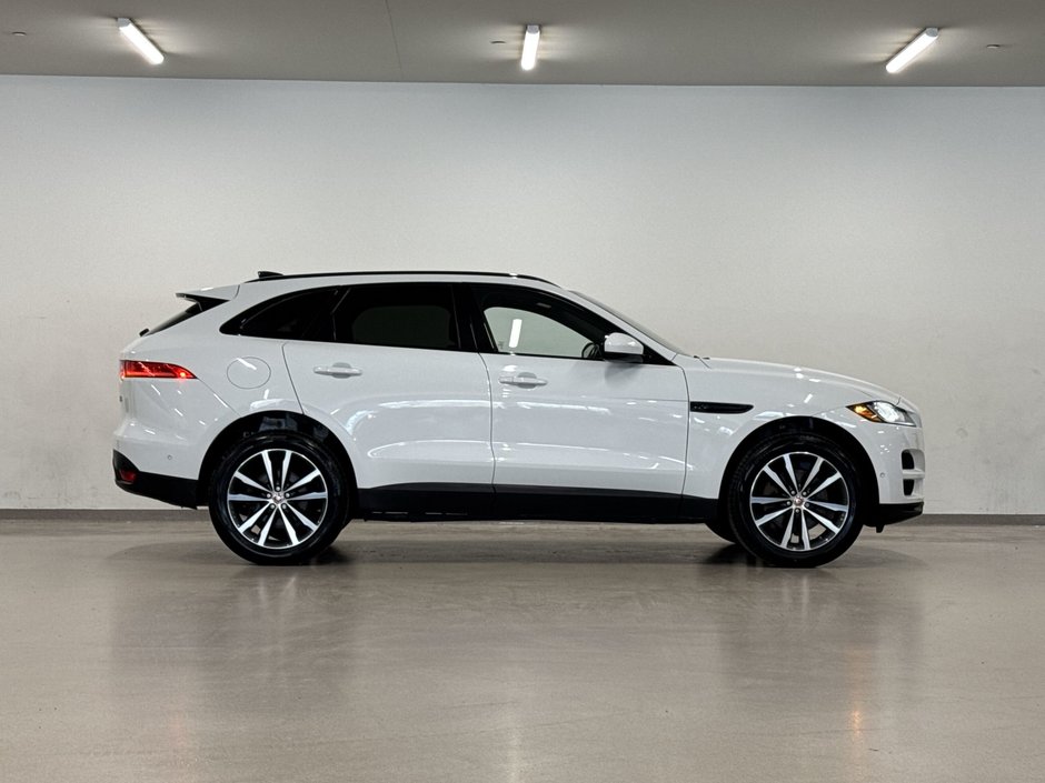 Jaguar F-PACE 30t AWD Prestige 2020-8