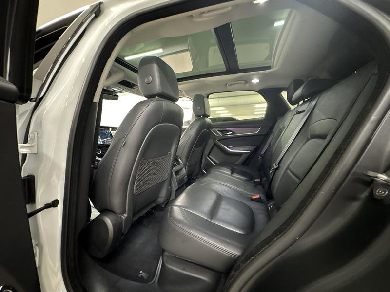 Jaguar F-PACE P250 AWD S 2022-14