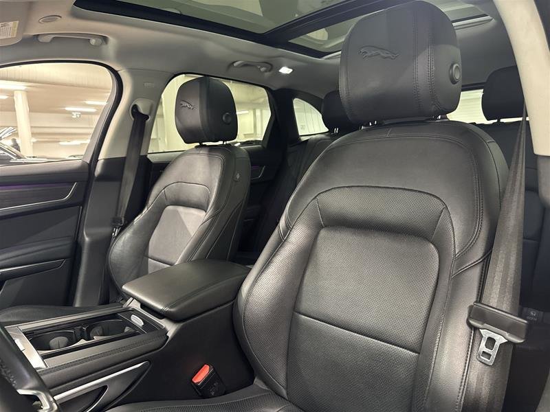 Jaguar F-PACE P250 AWD S 2022-7