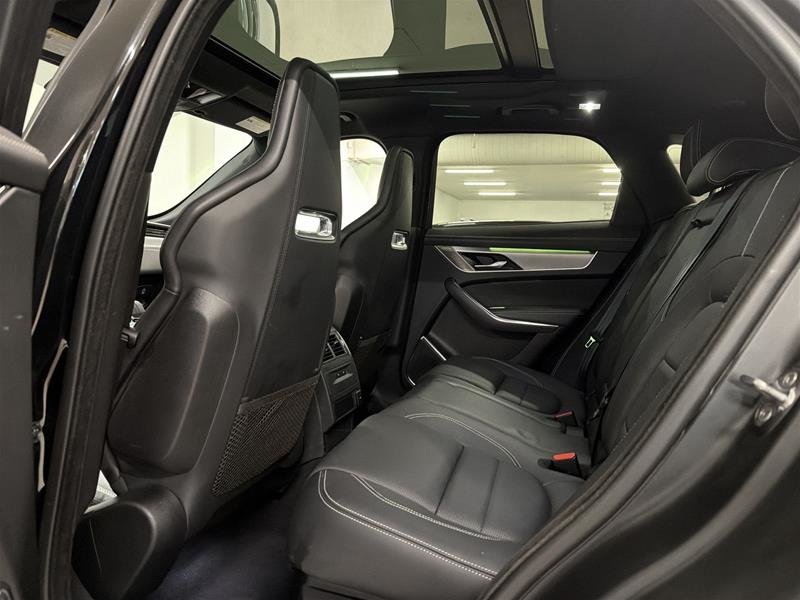 2022 Jaguar F-PACE P250 R-DYNAMIC-14