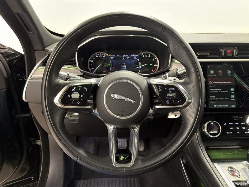 2022 Jaguar F-PACE P250 R-DYNAMIC-13