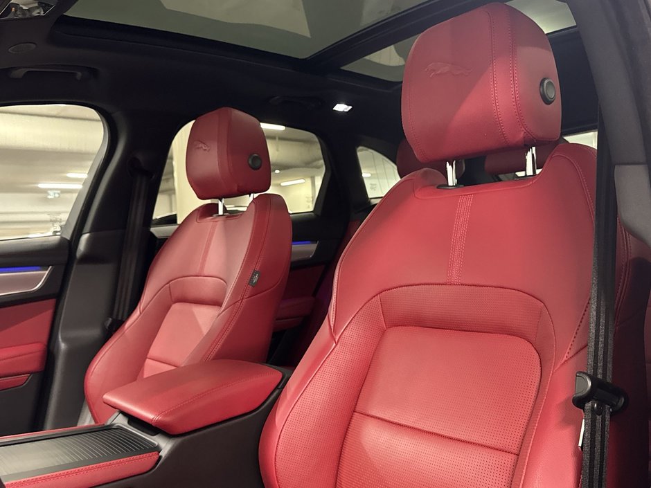 2023 Jaguar F-PACE P400 AWD R-Dynamic S-13