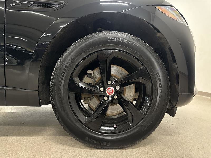 2023 Jaguar F-PACE P250 R-DYNAMIC S-18