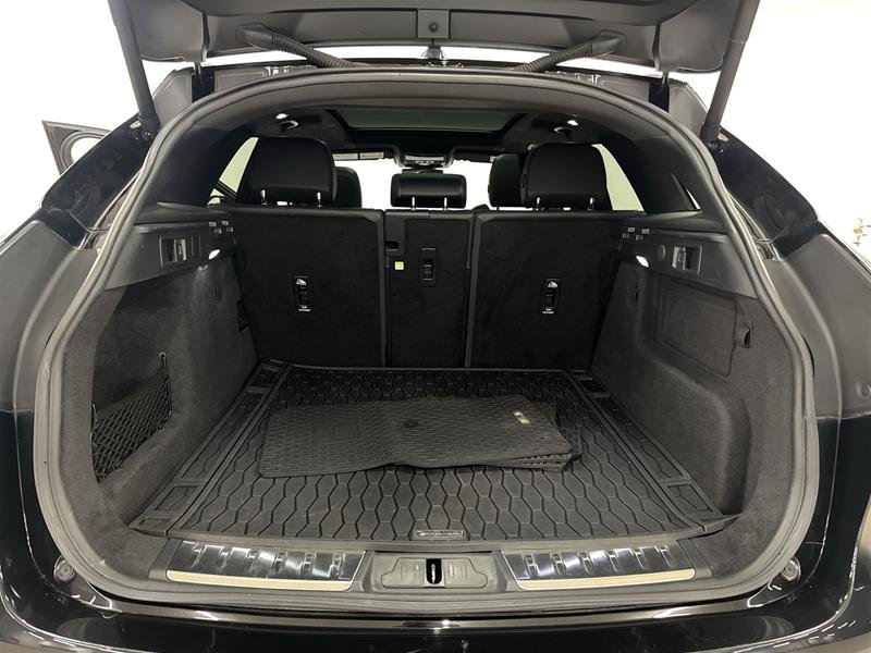 2023 Jaguar F-PACE P250 R-DYNAMIC S-15