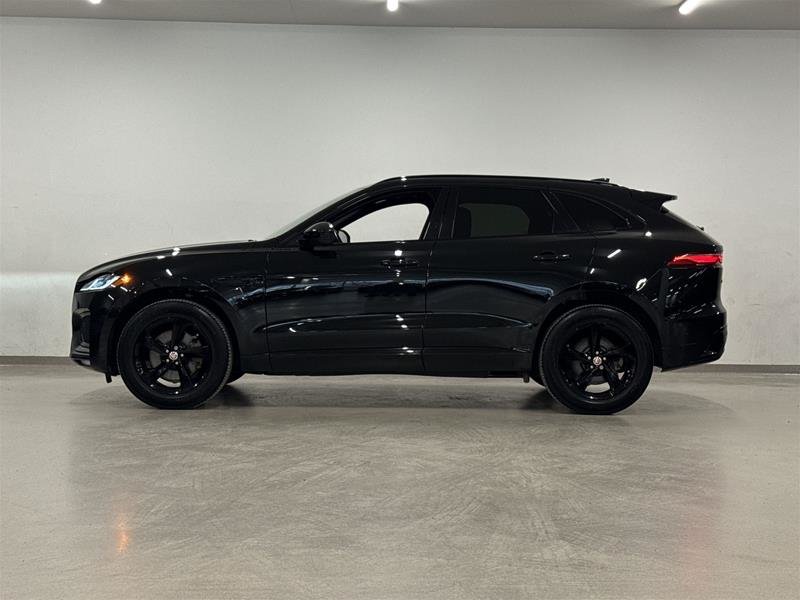 2023 Jaguar F-PACE P250 R-DYNAMIC S-3