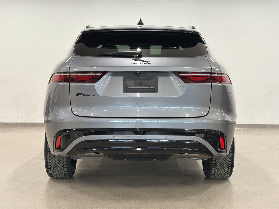2023 Jaguar F-PACE P250 R-DYNAMIC S-12