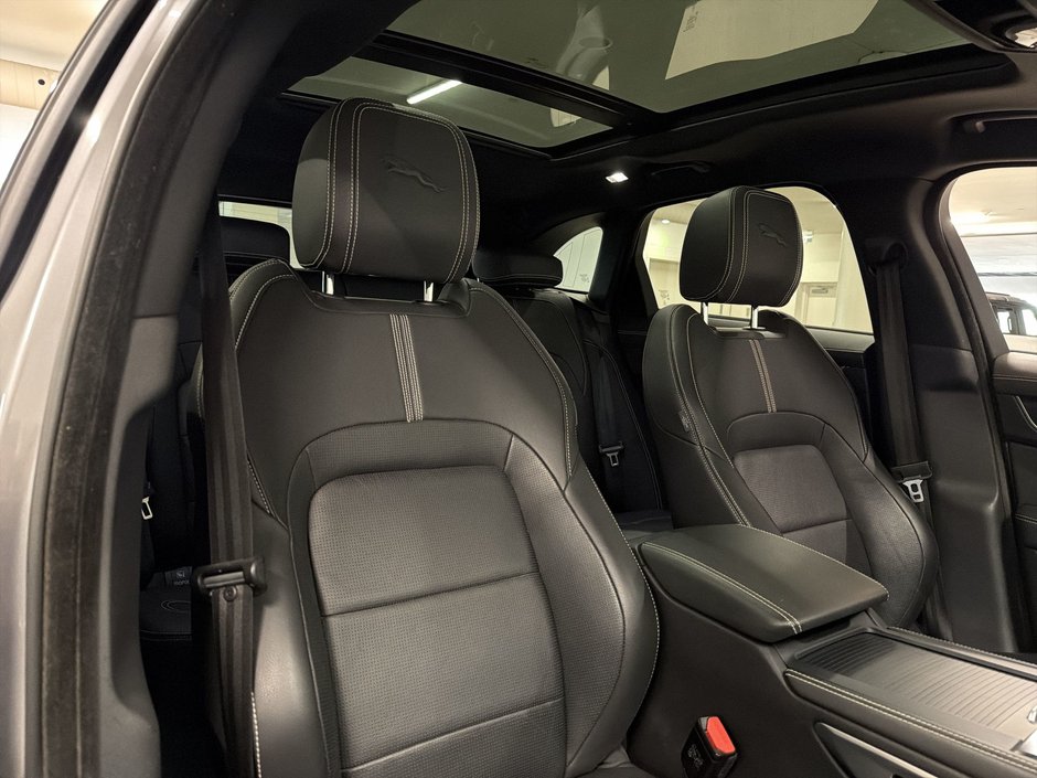 2023 Jaguar F-PACE P250 R-DYNAMIC S-24