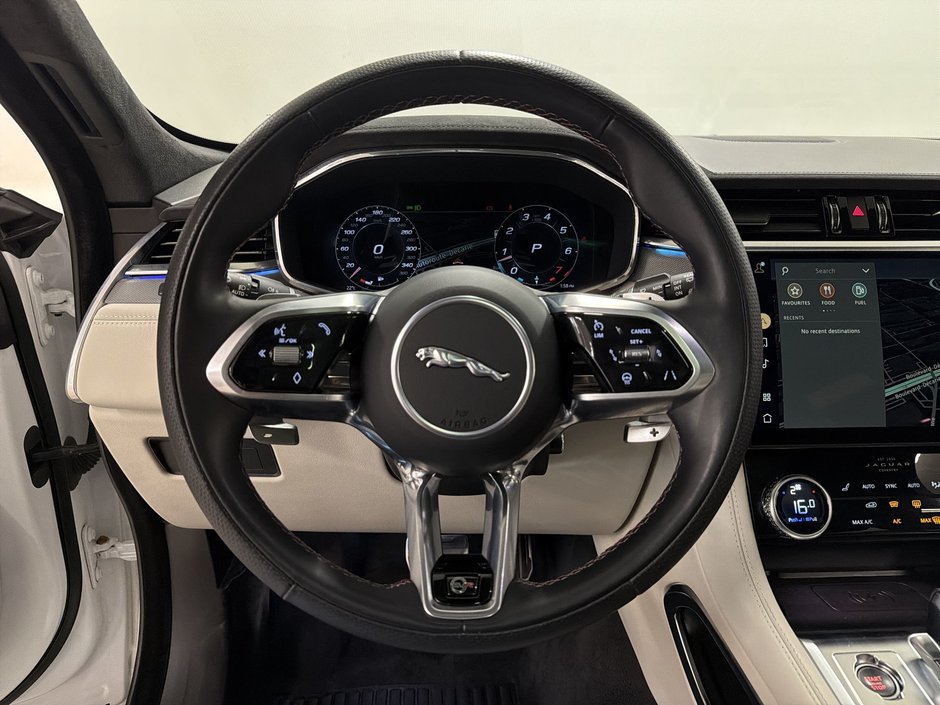 2023 Jaguar F-PACE P550 AWD SVR-23