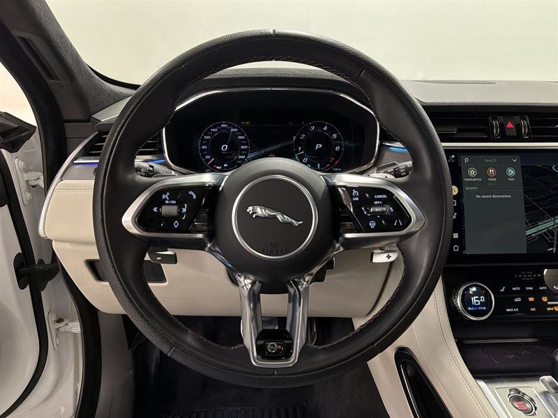 Jaguar F-PACE P550 AWD SVR 2023-11