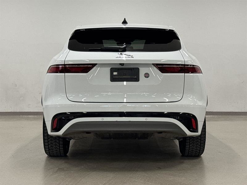 2024 Jaguar F-PACE P250 R-DYNAMIC S-3