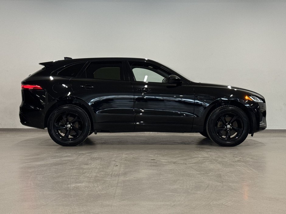 2024 Jaguar F-PACE P250 R-DYNAMIC S-10