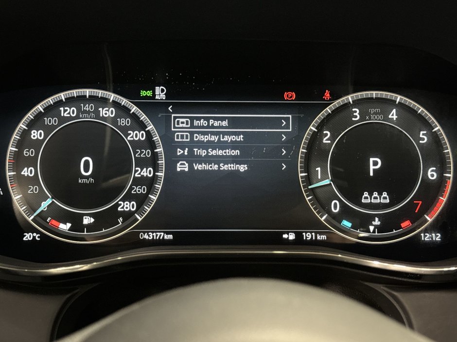 2024 Jaguar F-PACE P250 R-DYNAMIC S-16