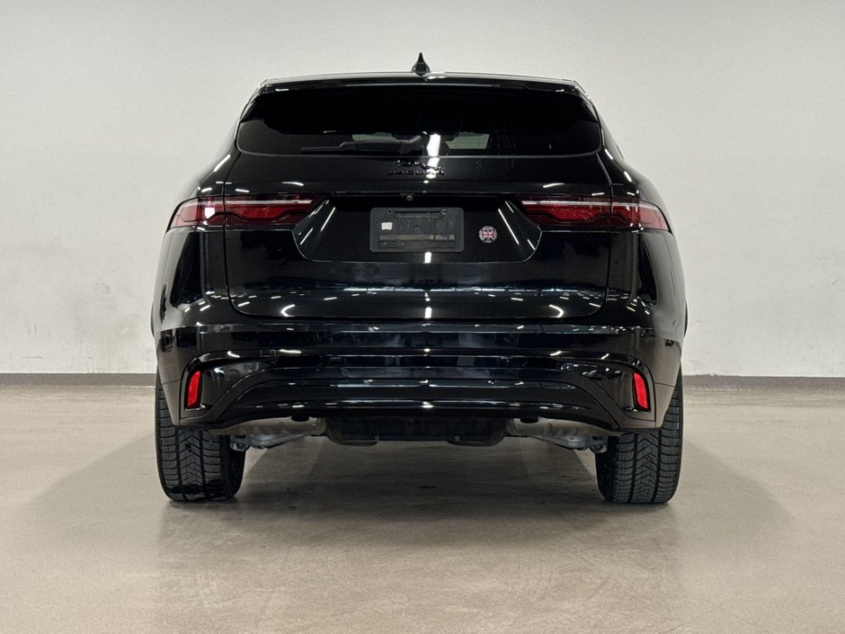 2024 Jaguar F-PACE P250 R-DYNAMIC S-6