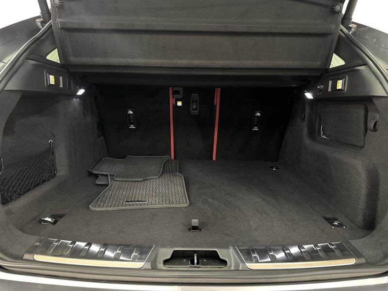 Jaguar F-PACE P250 R-DYNAMIC S 2024-15