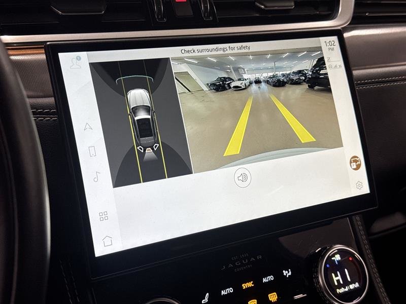 2024 Jaguar F-PACE P250 R-DYNAMIC S-9