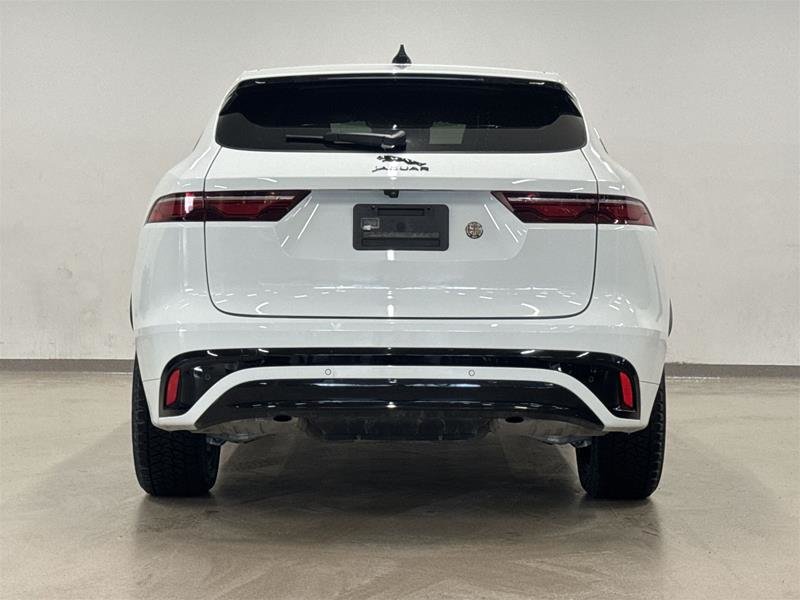 2024 Jaguar F-PACE P250 R-DYNAMIC S-4