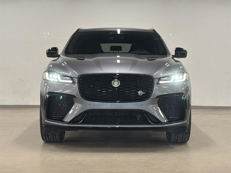 2024 Jaguar F-PACE P 550 SVR-19
