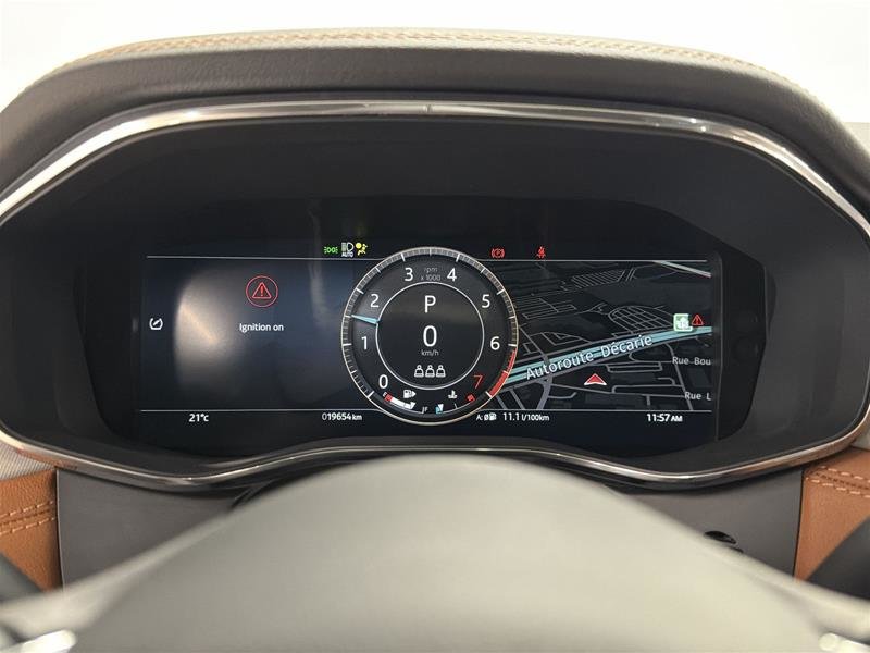 Jaguar F-PACE P250 R-DYNAMIC S 2024-8