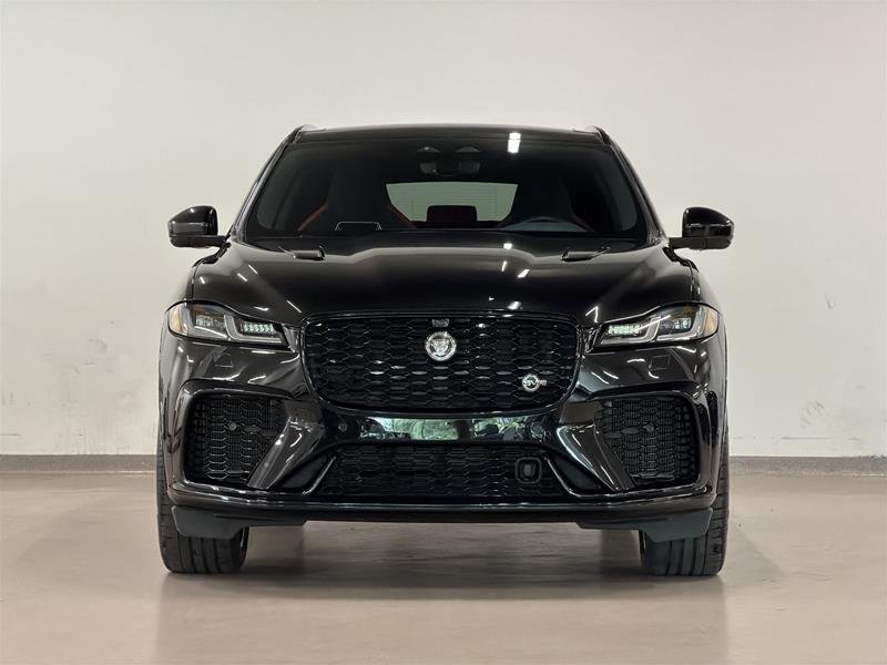 Jaguar F-PACE P 550 SVR 2024-1