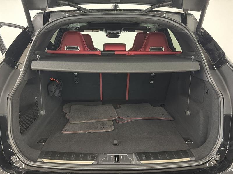 Jaguar F-PACE P 550 SVR 2024-15