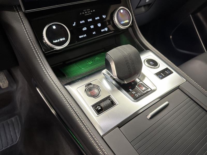 Jaguar F-PACE P250 R-Dynamic S Auto 2026-12