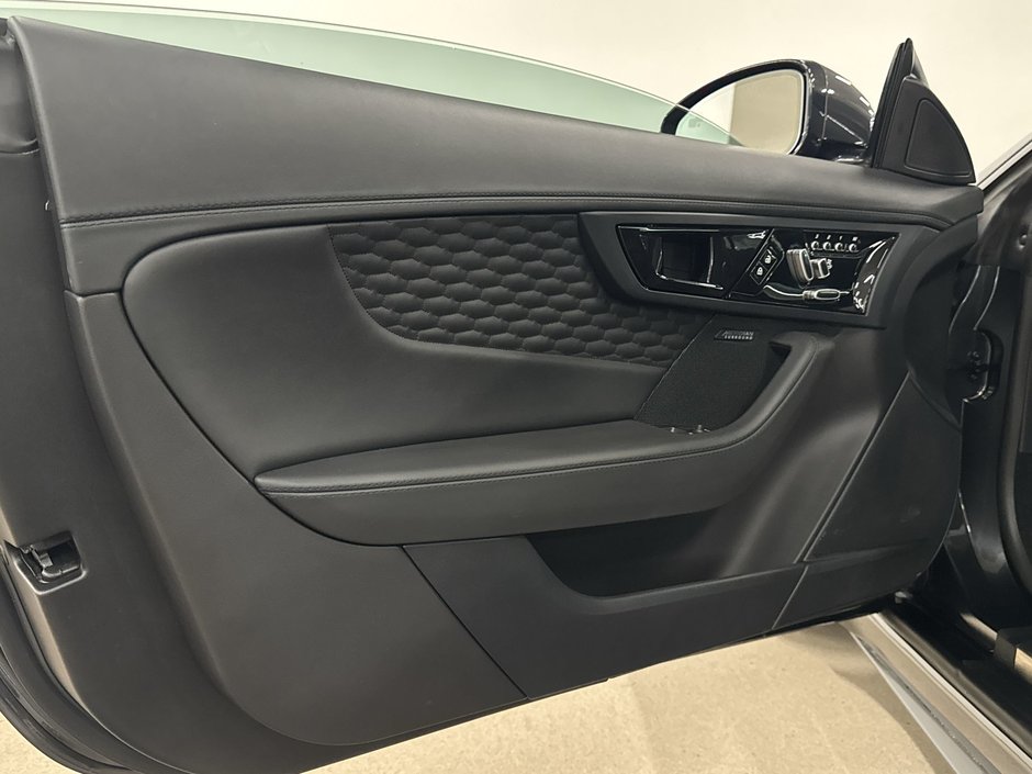 2024 Jaguar F-Type Coupe P450 75 AWD-14