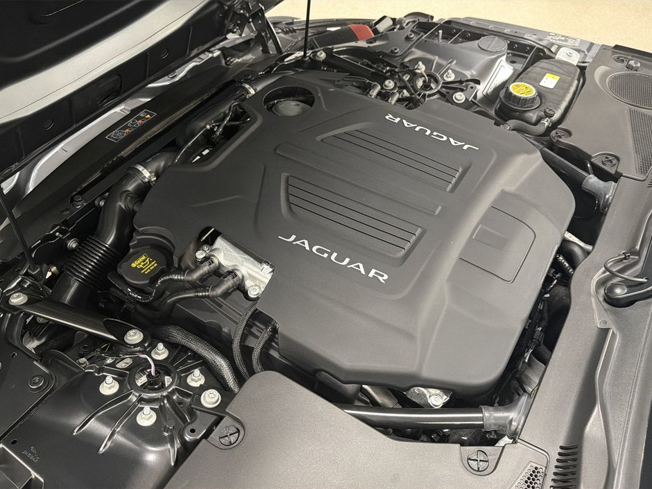 2024 Jaguar F-Type Coupe P450 75 AWD-25