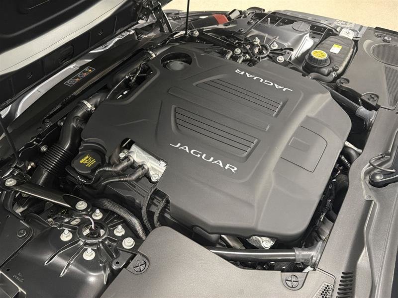 2024 Jaguar F-Type Coupe P450 75 AWD-17