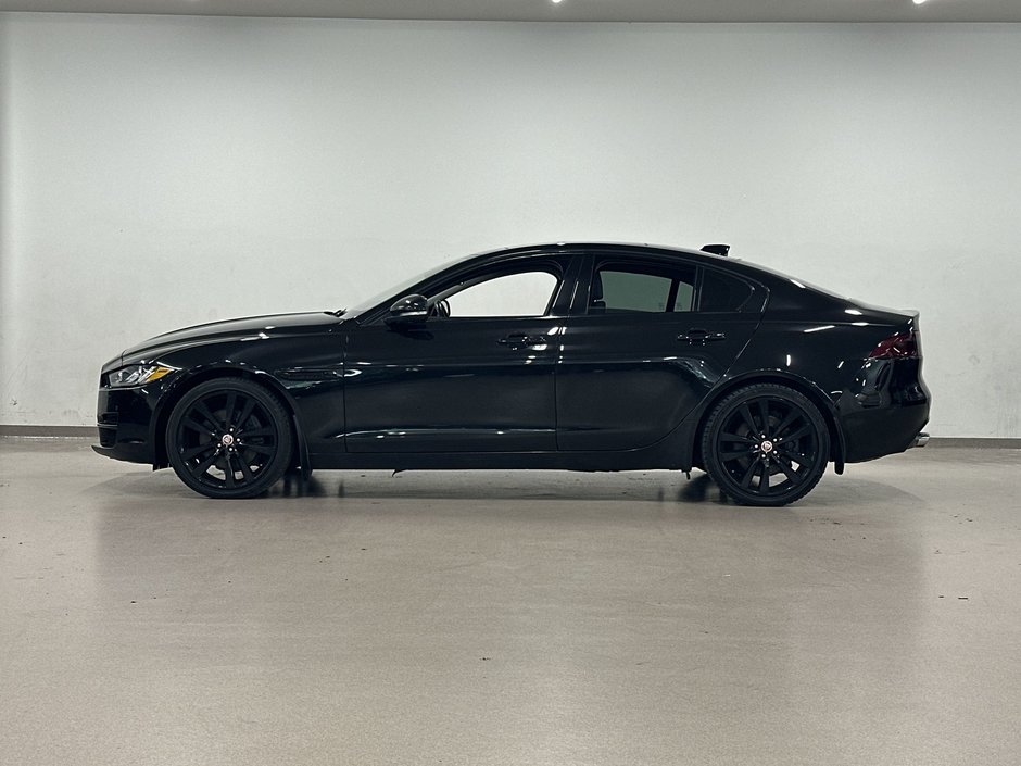 Jaguar XE 20d 2.0L AWD Prestige (2) 2018-11