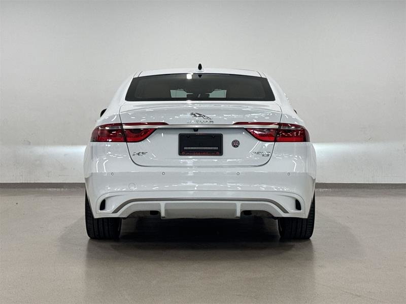 2022 Jaguar XF P300 AWD R-Dynamic SE-5