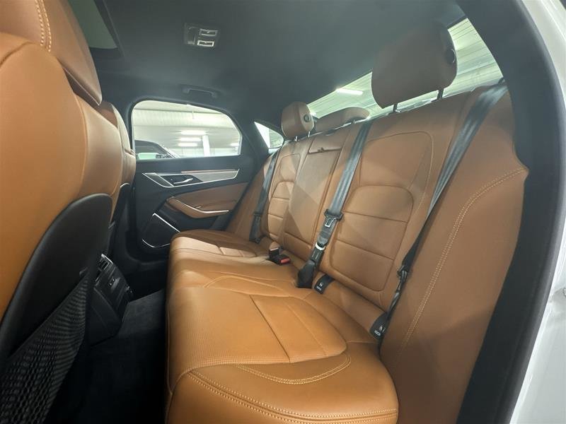 2022 Jaguar XF P300 AWD R-Dynamic SE-15