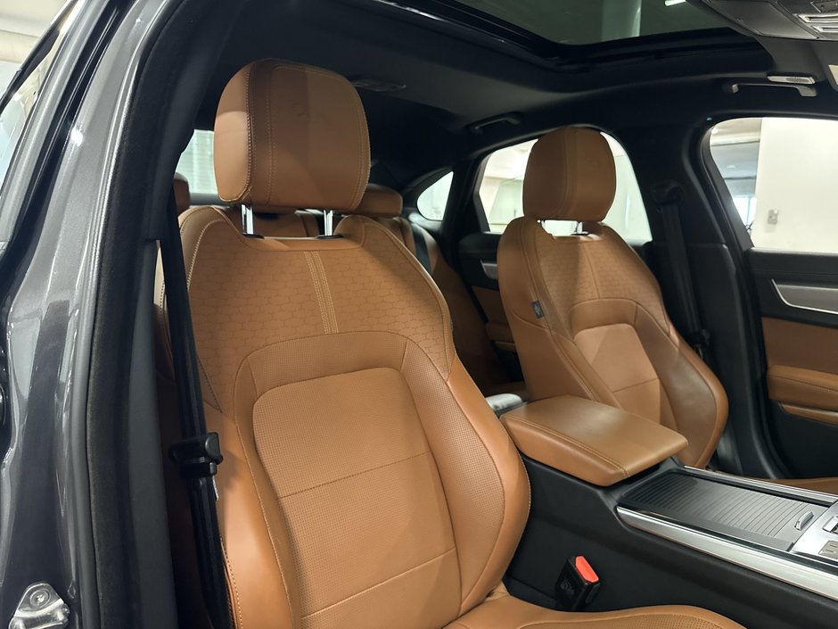 2023 Jaguar XF P300 AWD R-Dynamic SE-25