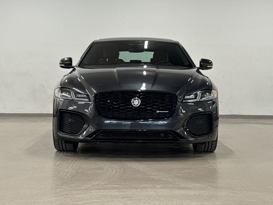 2023 Jaguar XF P300 AWD R-Dynamic SE-9