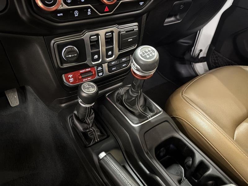 2022 Jeep Wrangler Rubicon-12