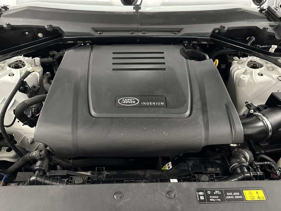 2022 Land Rover Defender 110 P300 S-25