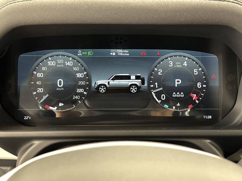 2022 Land Rover Defender 110 P300 S-16