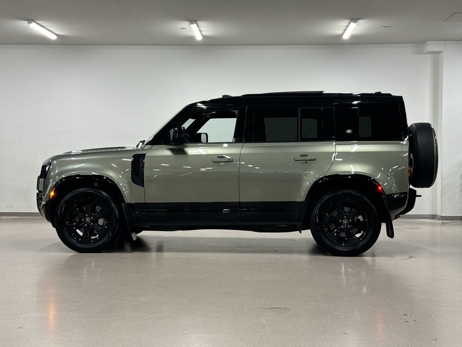 2023 Land Rover Defender 110 P400 X-Dynamic SE-4