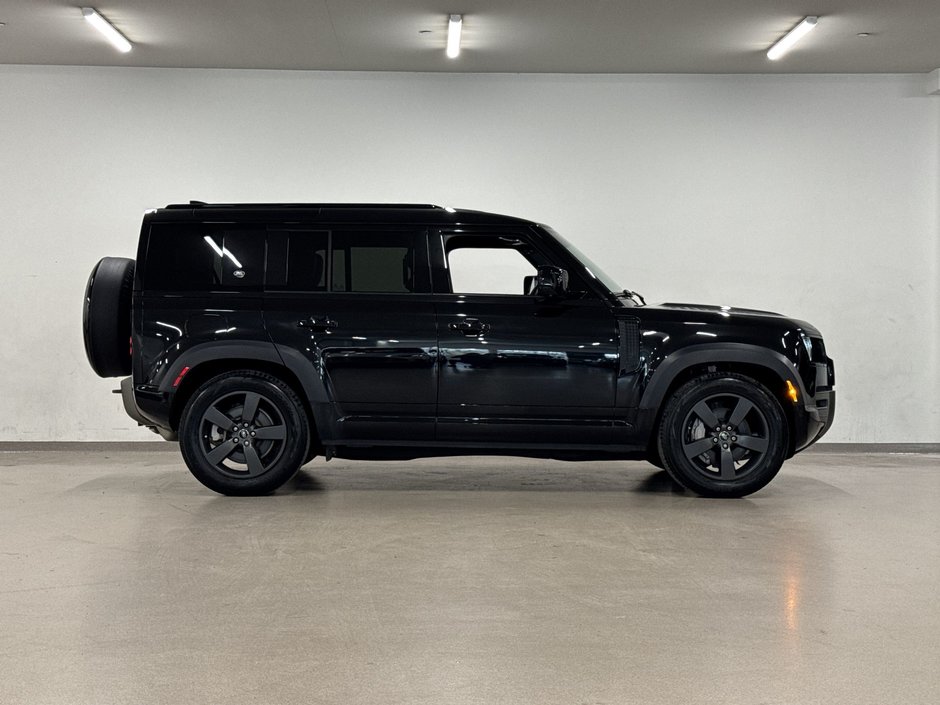 2023 Land Rover Defender 110 P400 X-Dynamic SE (2)-8