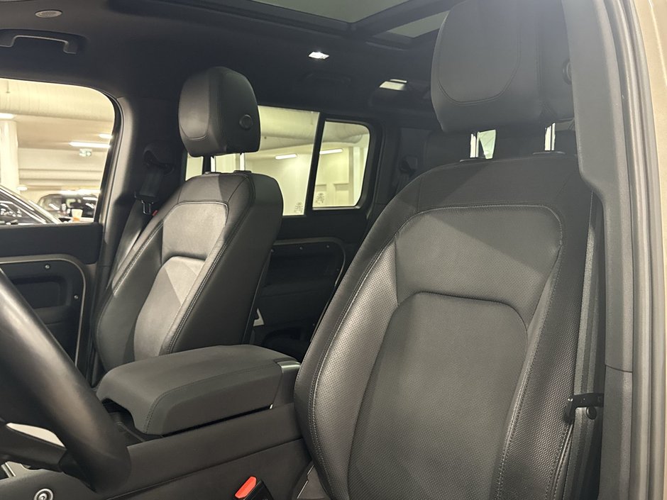 2023 Land Rover Defender 110 P400 X-Dynamic SE-15