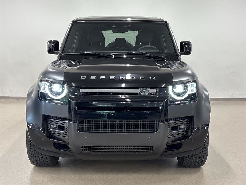 2023 Land Rover Defender 110 P525 Carpathian Edition (2)-1