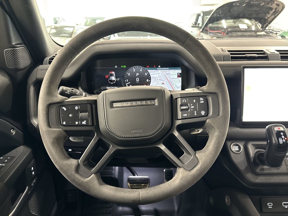 Land Rover Defender 110 P525 Carpathian Edition (2) 2023-18